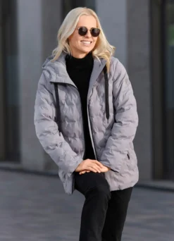 Jacke mit geklebten Kammern