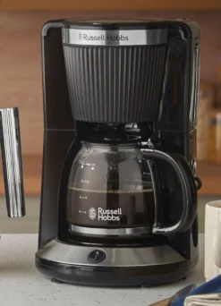Kaffeemaschine „Brontë“ von „Russell Hobbs“