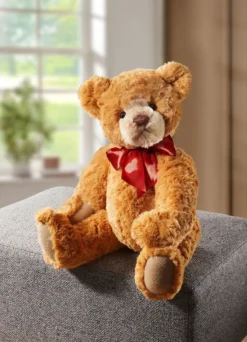 Teddy „Arthur Belmont“